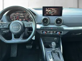 Audi Q2 1.0 TFSI sport | Thumbnail 12 von 27