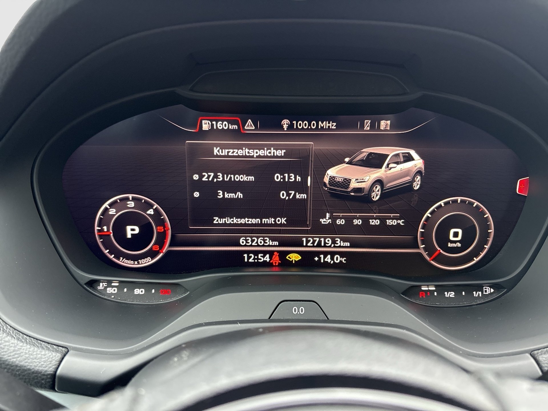 Audi Q2 1.6 30 TDI sport | Bild 16 von 24