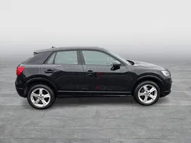 Audi Q2 1.6 30 TDI sport | Thumbnail 3 von 24