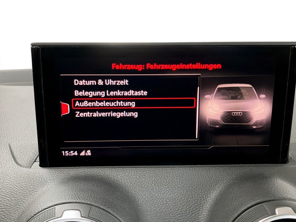 Audi Q2 30 TDI sport Aut. | Bild 25 von 26