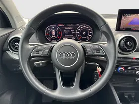 Audi Q2 30 35 2.0 TDI | Thumbnail 14 von 23