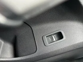 Audi Q2 30 35 2.0 TDI | Thumbnail 10 von 23