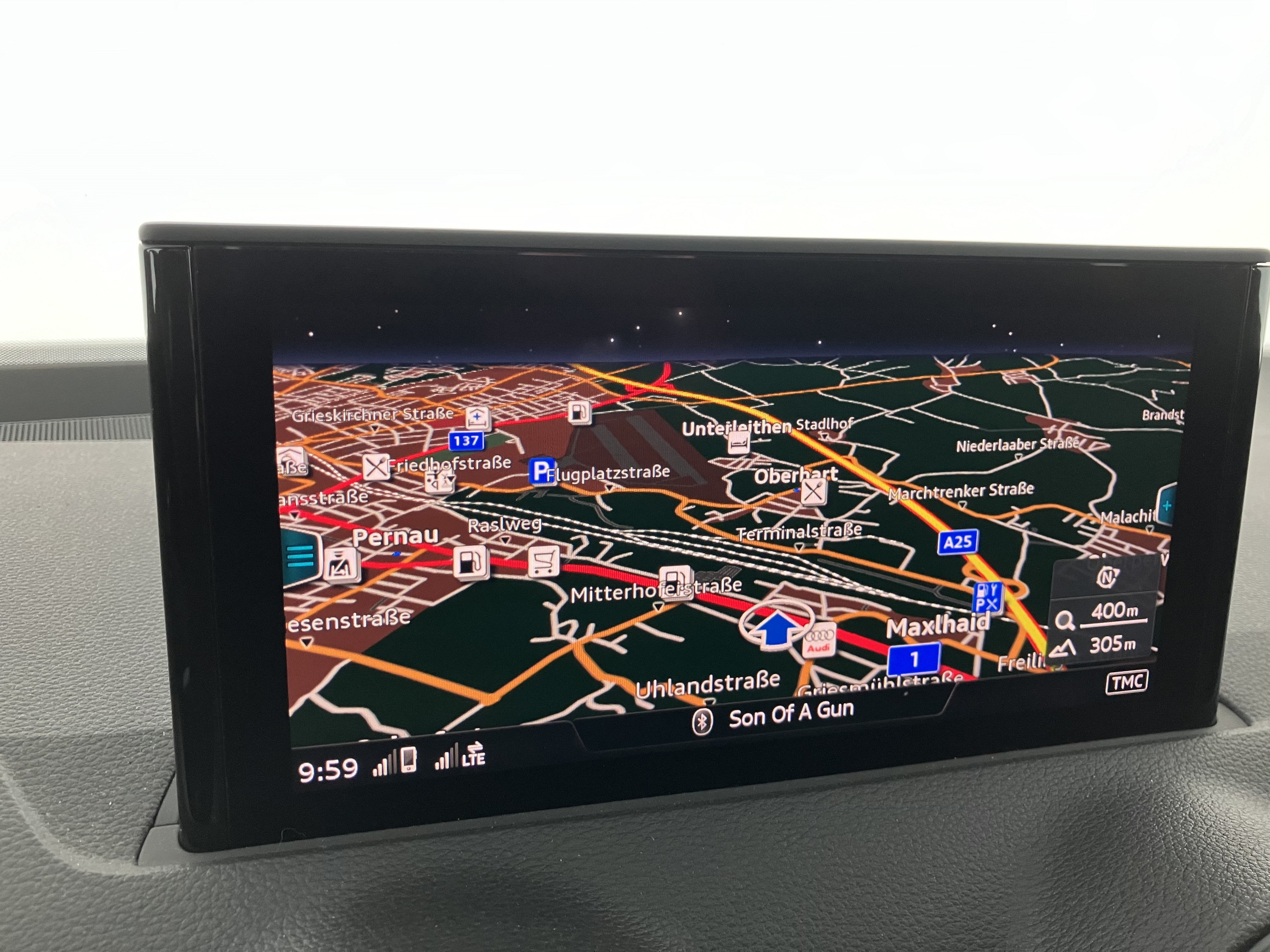 Audi Q2 30 TDI design Aut. | Bild 15 von 28