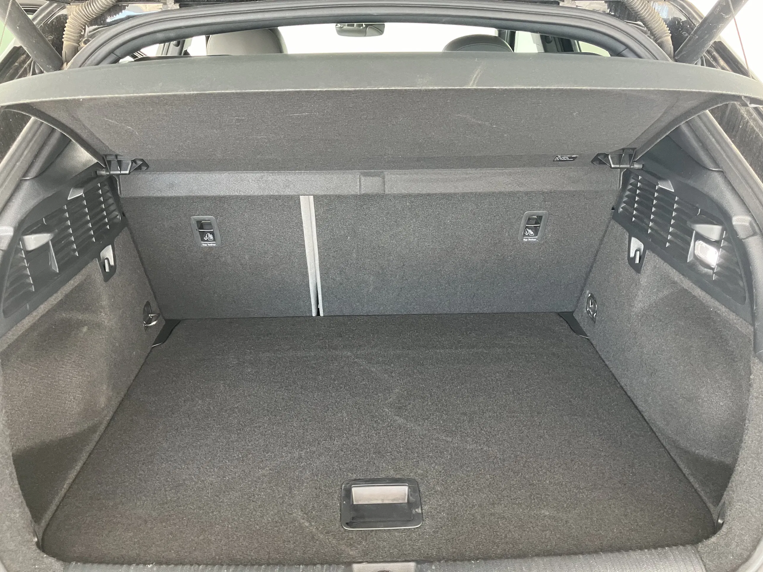 Audi Q2 2.0 35 TDI sport | Bild 11 von 30