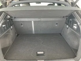 Audi Q2 2.0 35 TDI sport | Thumbnail 11 von 30