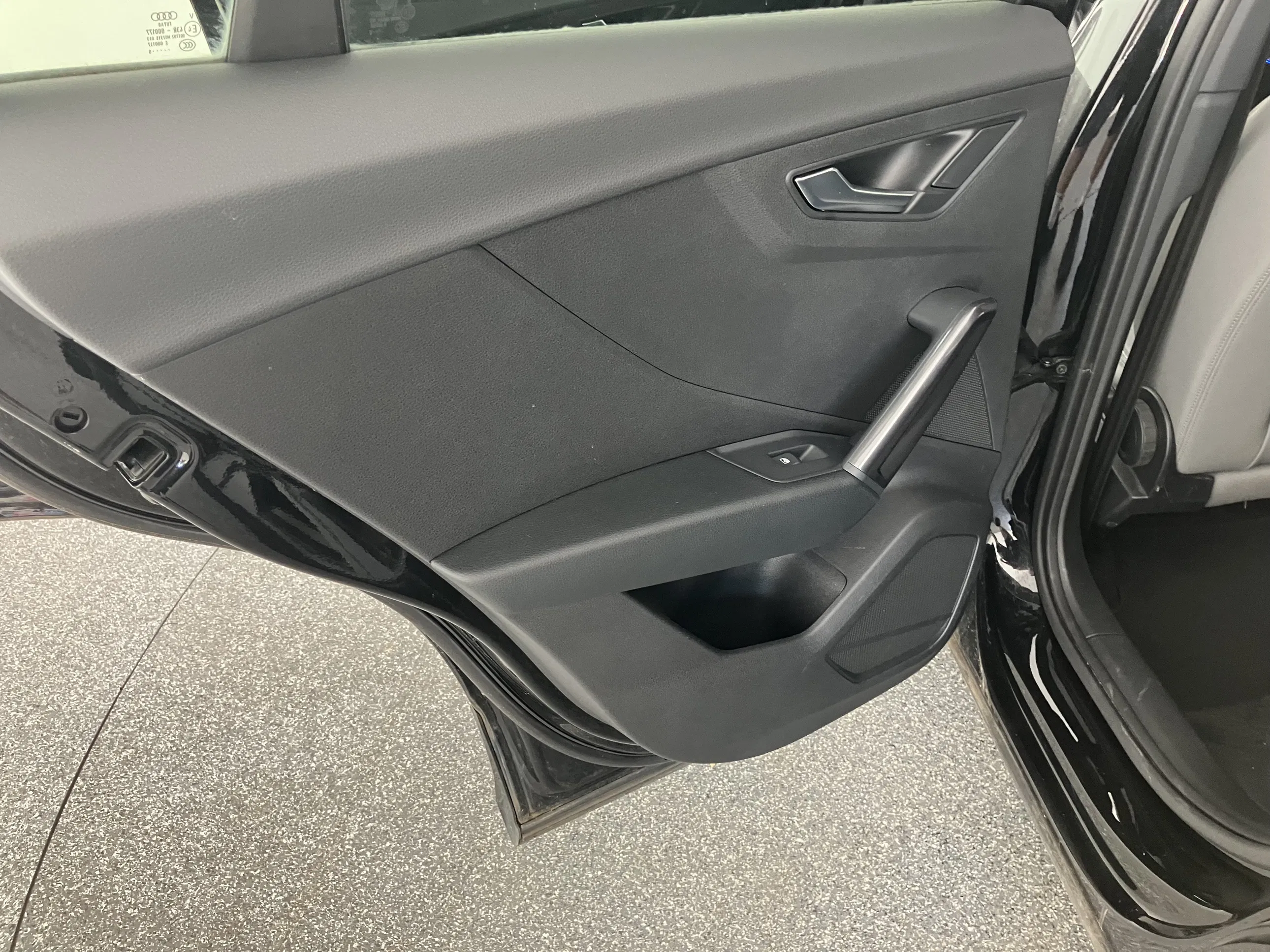 Audi Q2 2.0 35 TDI sport | Bild 14 von 30