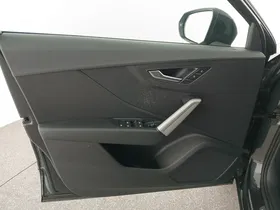 Audi Q2 30 TFSI | Thumbnail 10 von 29