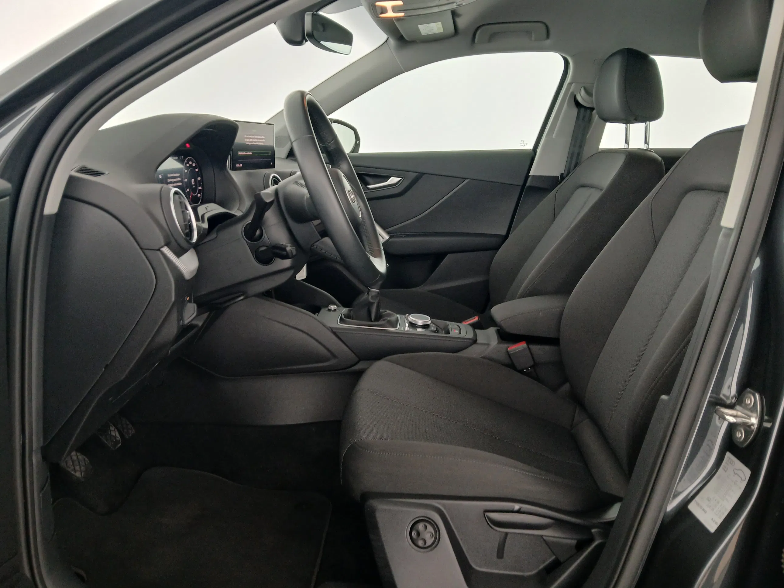 Audi Q2 30 TFSI | Bild 13 von 29