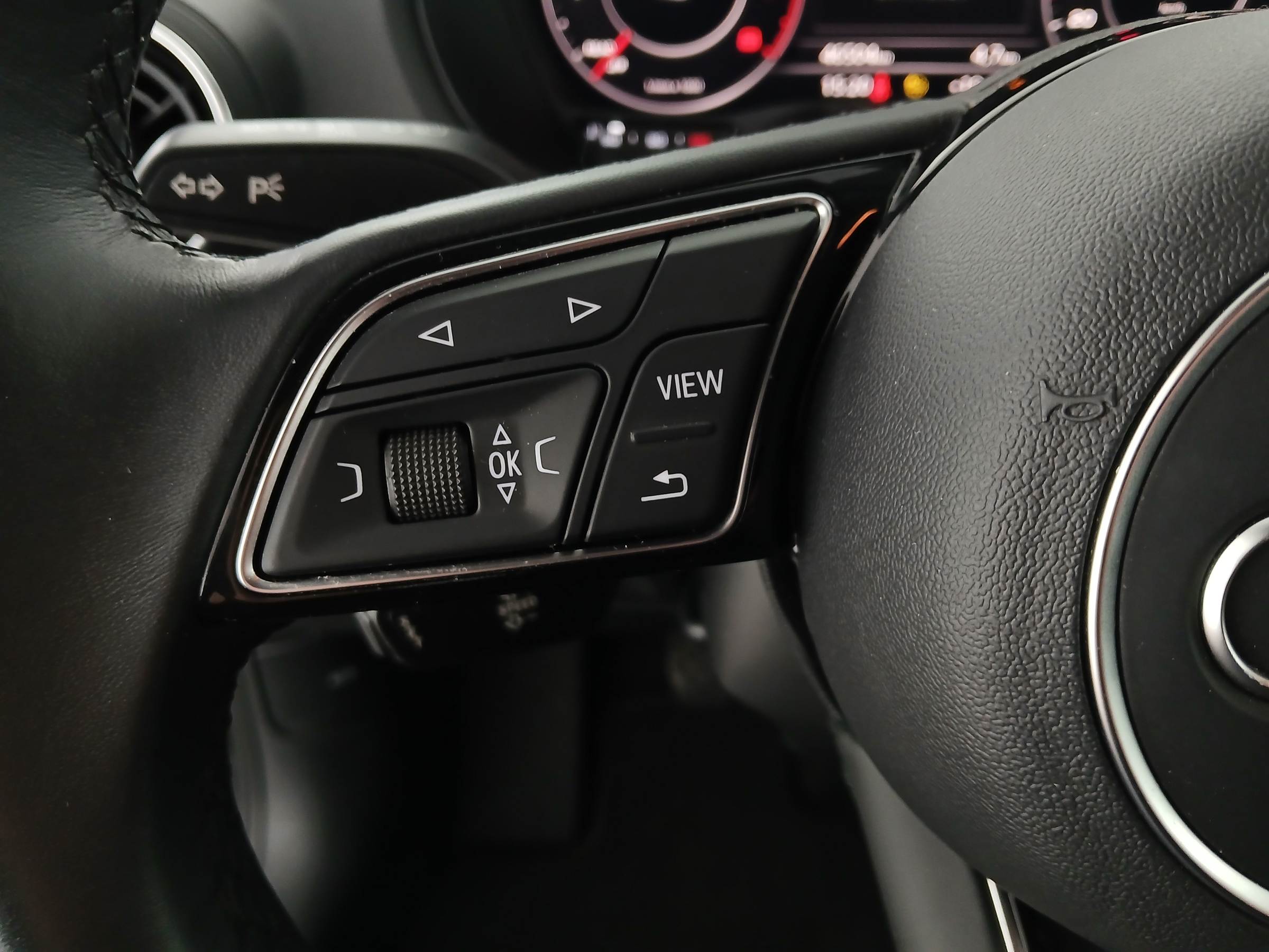 Audi Q2 30 TFSI | Bild 16 von 29