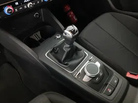 Audi Q2 30 TFSI | Thumbnail 26 von 29