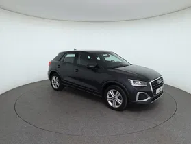 Audi Q2 30 TFSI | Thumbnail 3 von 29