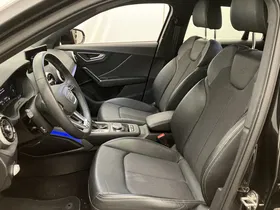 Audi Q2 35 2.0 TDI S-Line | Thumbnail 11 von 27