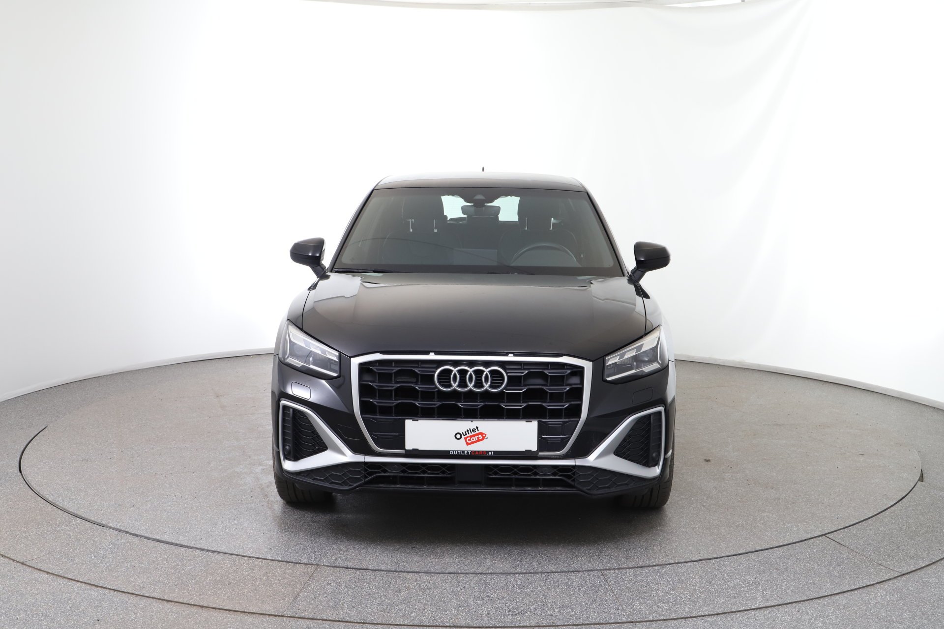 Audi Q2 35 2.0 TDI S-Line | Bild 2 von 27
