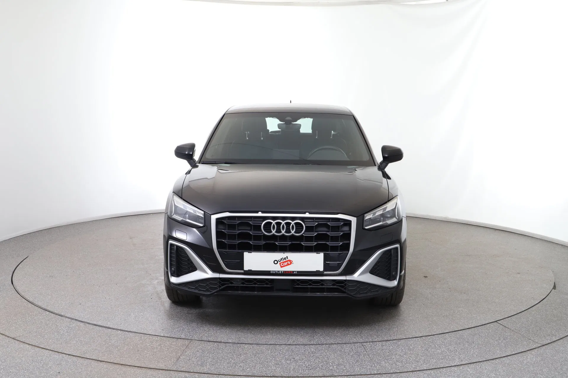 Audi Q2 35 2.0 TDI S-Line | Bild 2 von 27