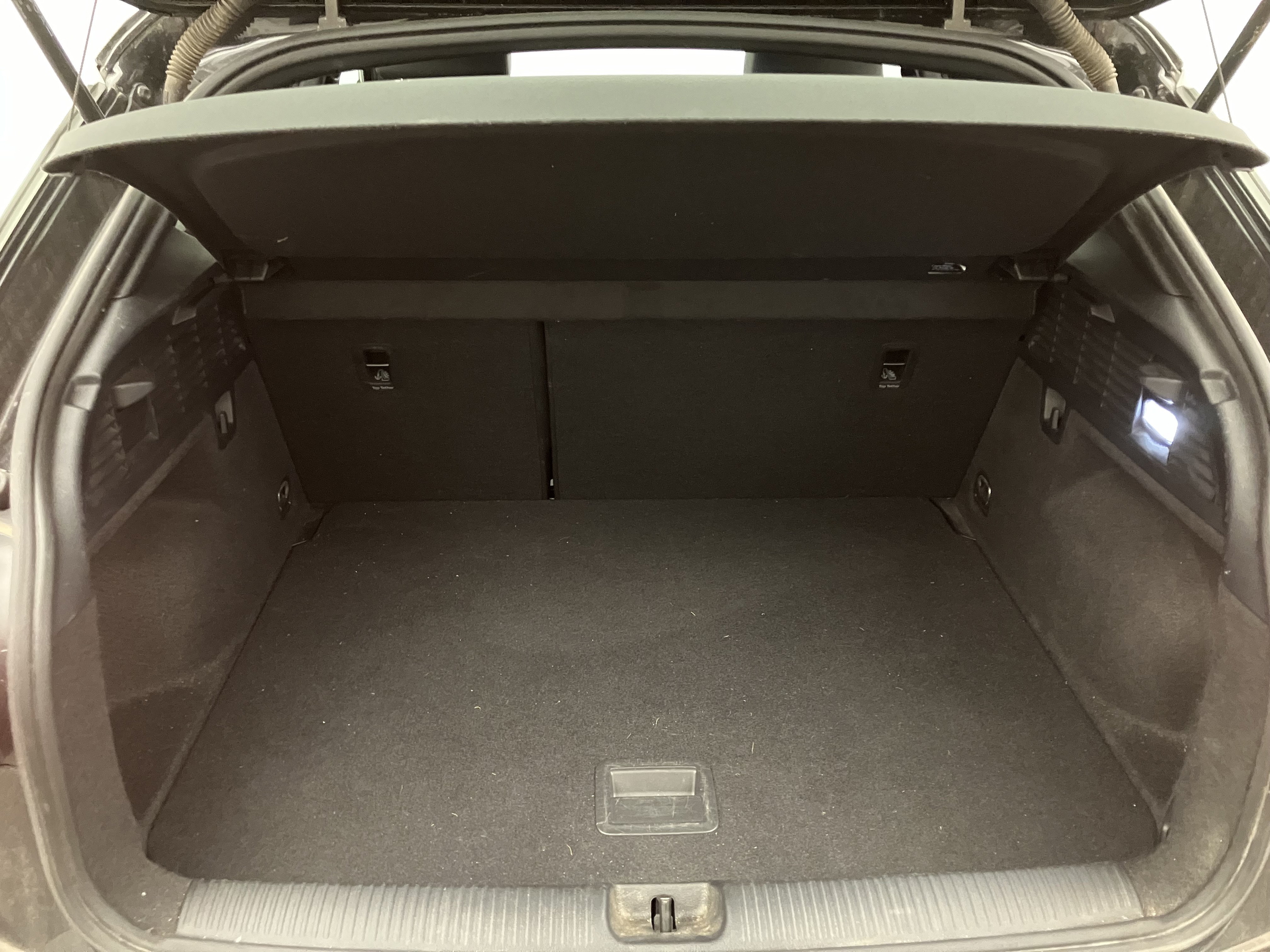 Audi Q2 35 2.0 TDI S-Line | Bild 27 von 27