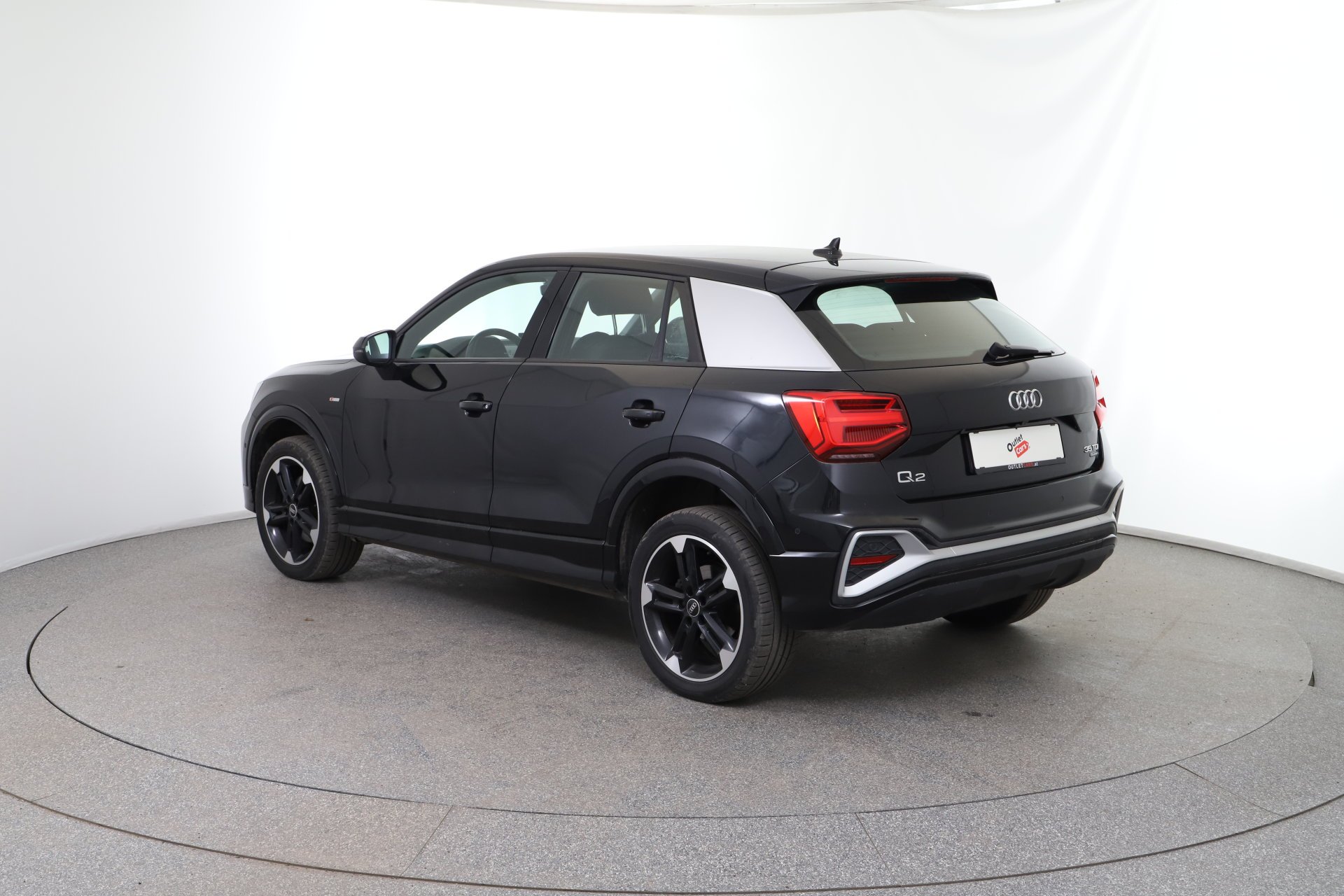 Audi Q2 35 2.0 TDI S-Line | Bild 7 von 27