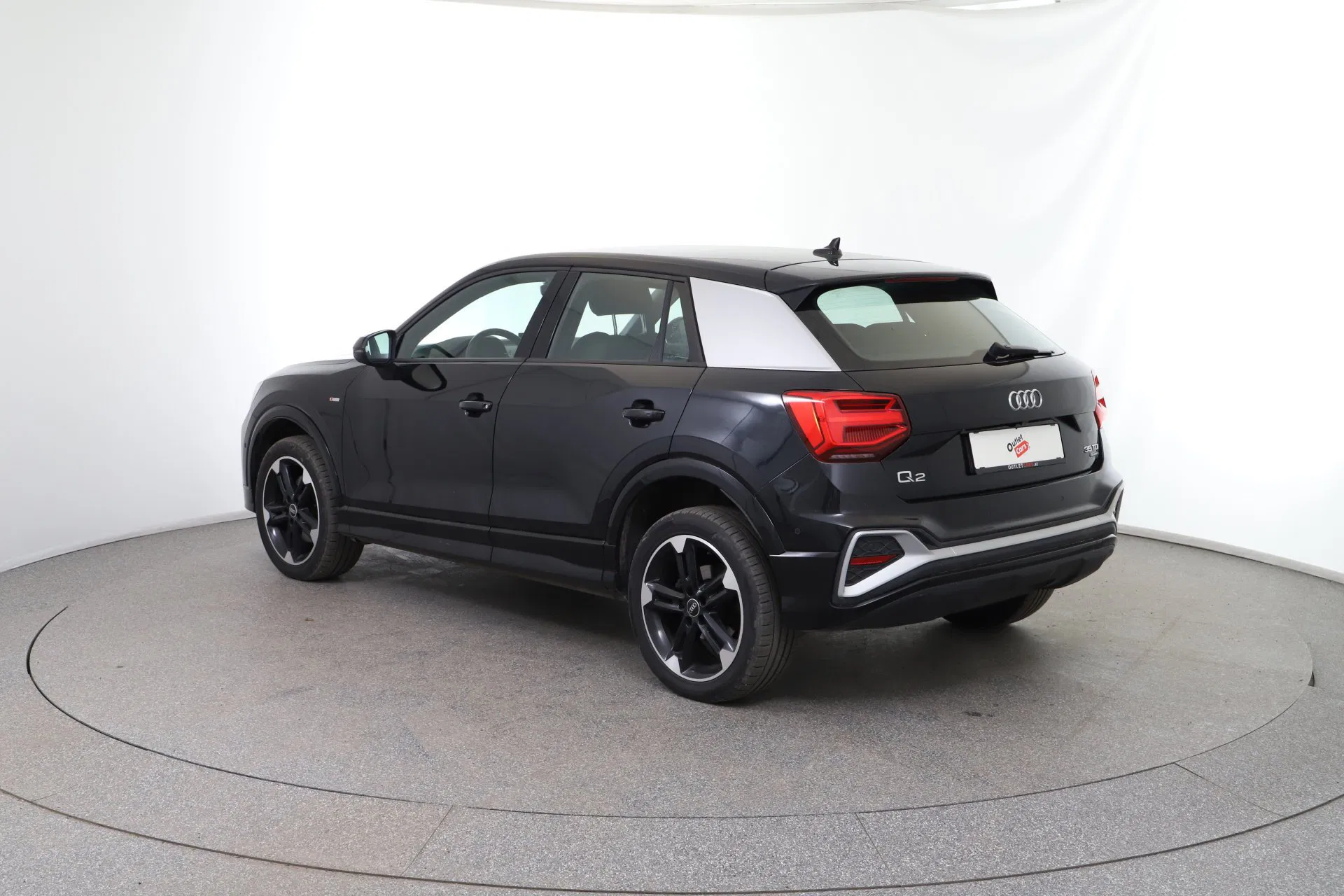 Audi Q2 35 2.0 TDI S-Line | Bild 7 von 27