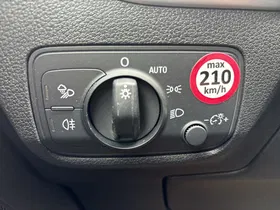 Audi Q2 35 2.0 TDI intense | Thumbnail 10 von 20