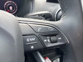 Audi Q2 35 2.0 TDI intense | Thumbnail 12 von 20