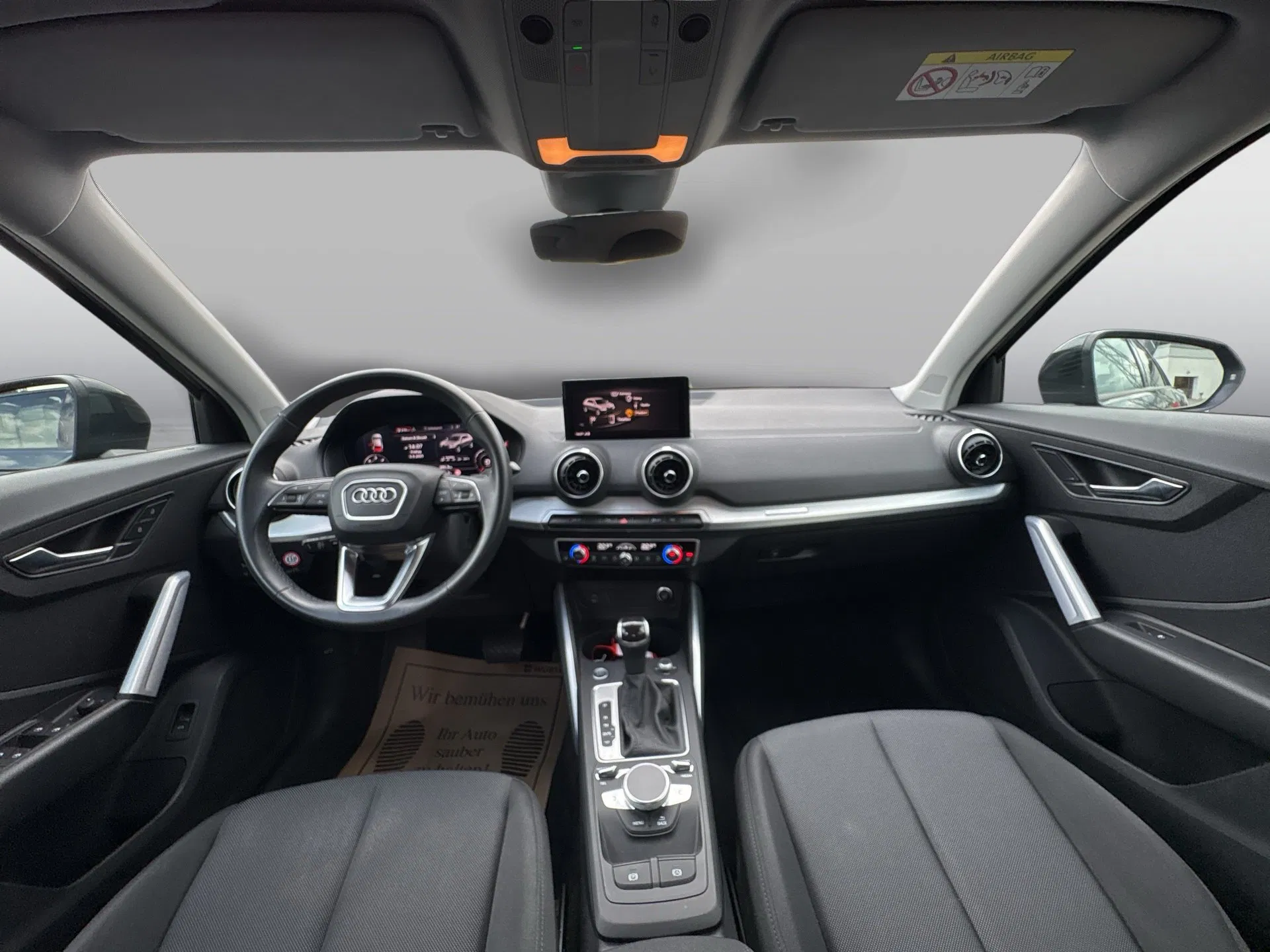 Audi Q2 35 2.0 TDI intense | Bild 16 von 20