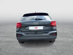 Audi Q2 35 2.0 TDI intense | Thumbnail 4 von 20