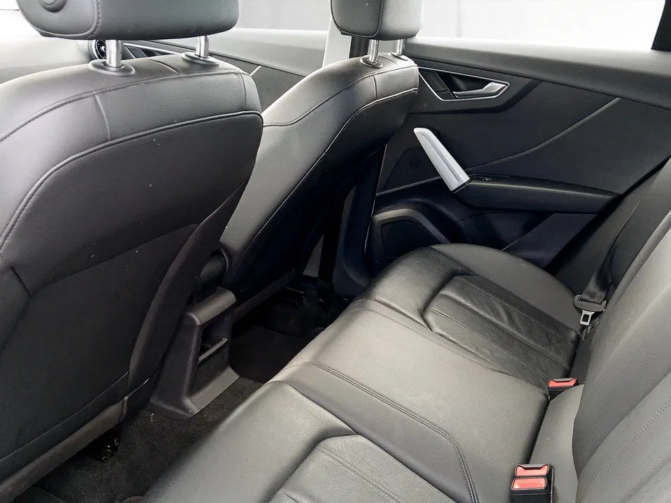 Audi Q2 30 TFSI design Aut. | Bild 13 von 23