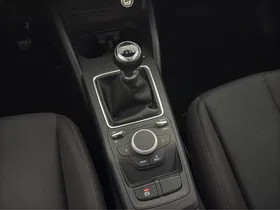 Audi Q2 1.0 30 TFSI | Thumbnail 13 von 16