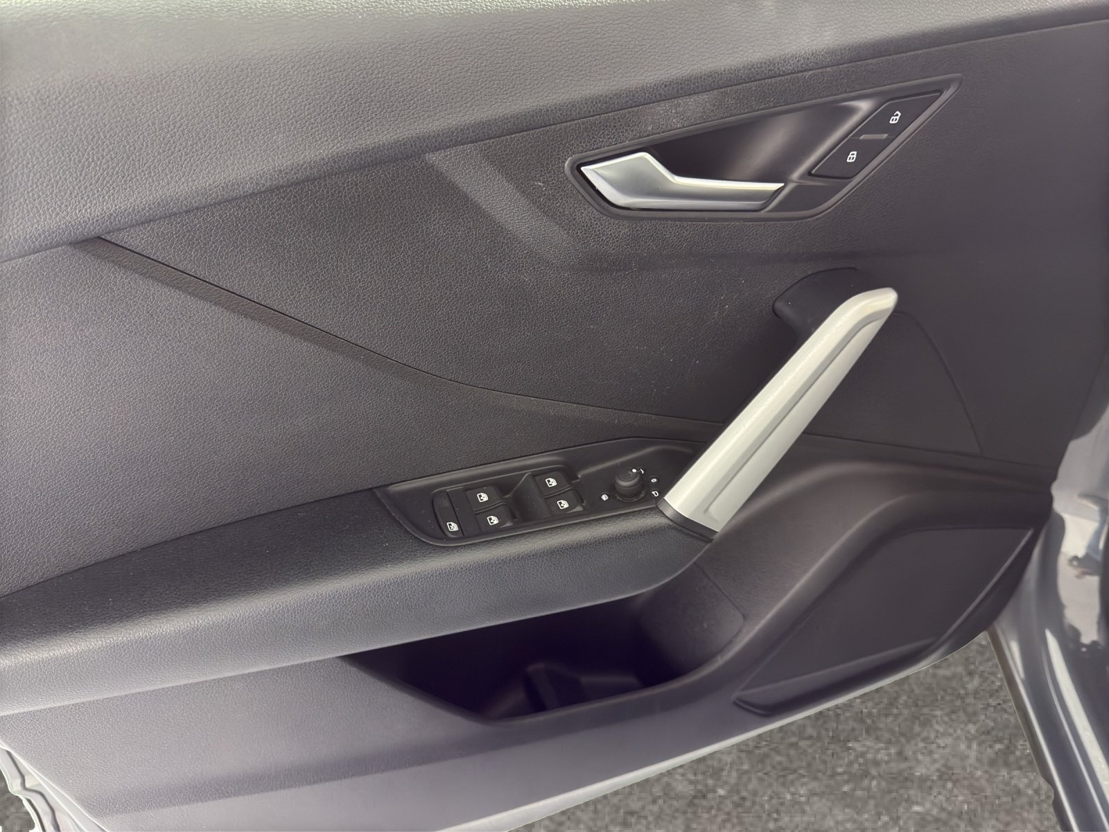 Audi Q2 1.0 30 TFSI | Bild 14 von 16