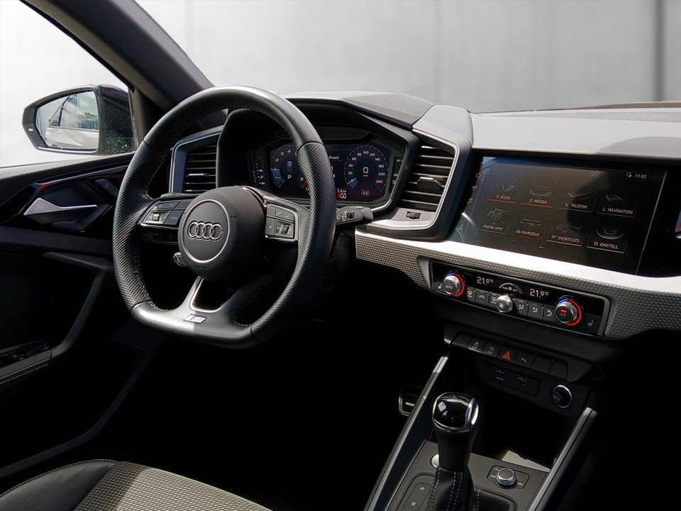 Audi A1 Sportback 35 1.5 TFSI S-Line | Bild 11 von 22
