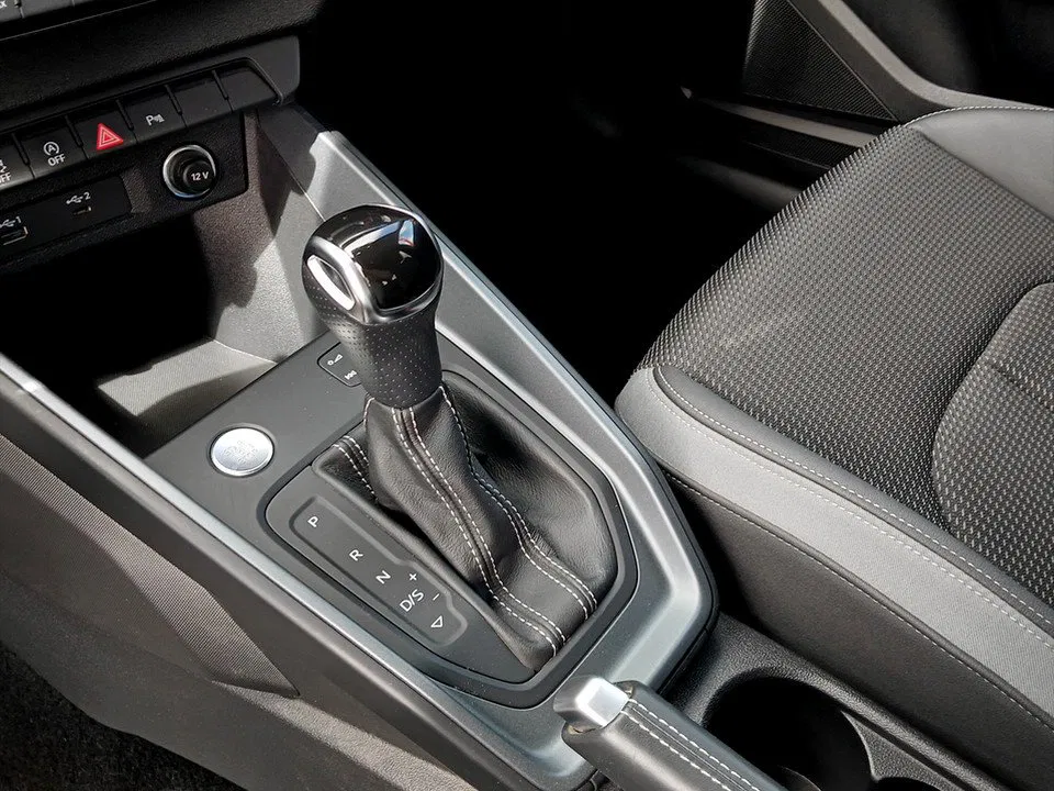 Audi A1 Sportback 35 1.5 TFSI S-Line | Bild 20 von 22