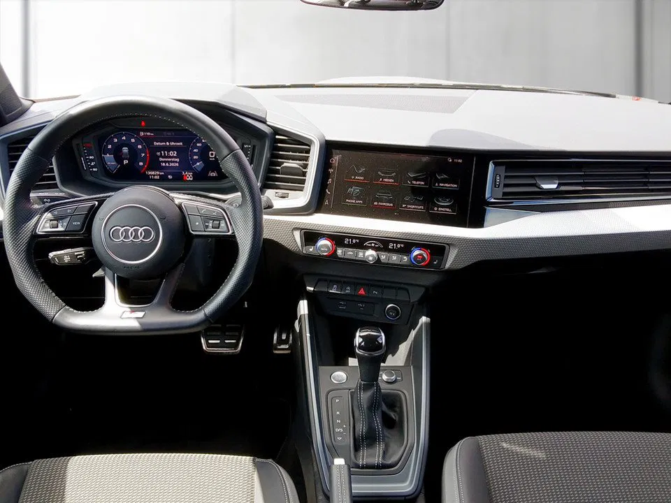 Audi A1 Sportback 35 1.5 TFSI S-Line | Bild 10 von 22