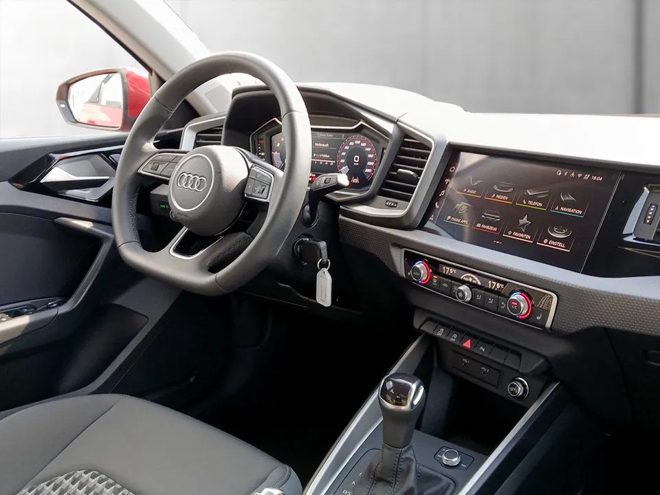 Audi A1 allstreet 30 1.0 TFSI basis | Bild 12 von 23