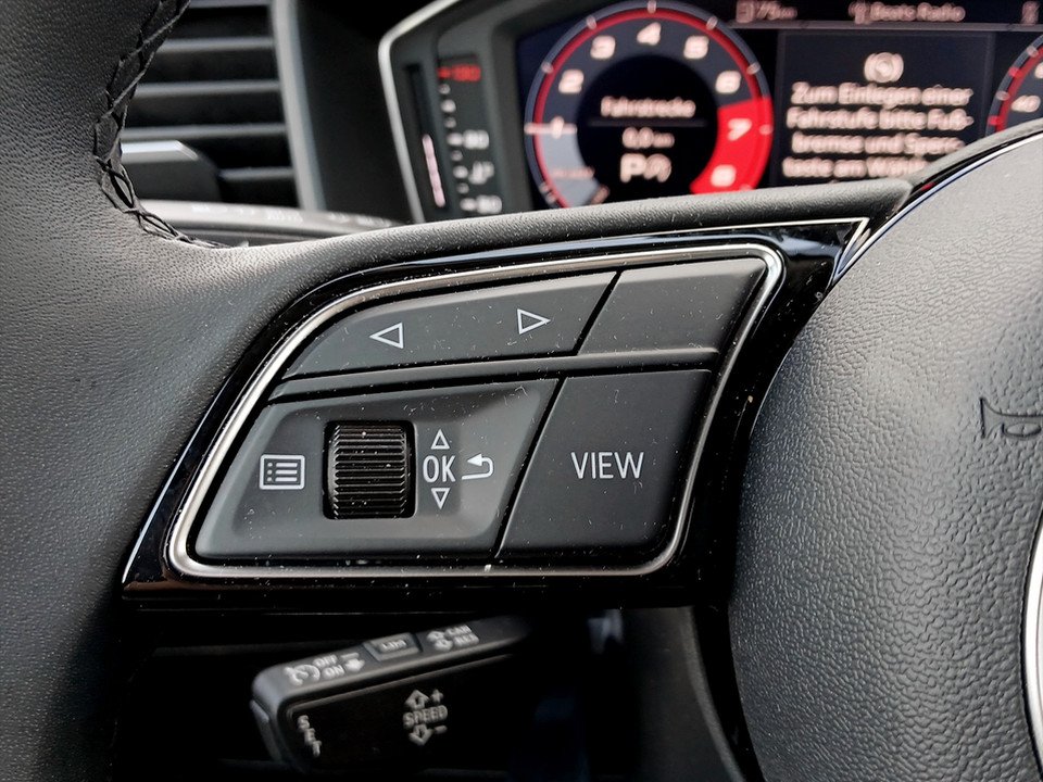 Audi A1 allstreet 30 1.0 TFSI basis | Bild 14 von 23