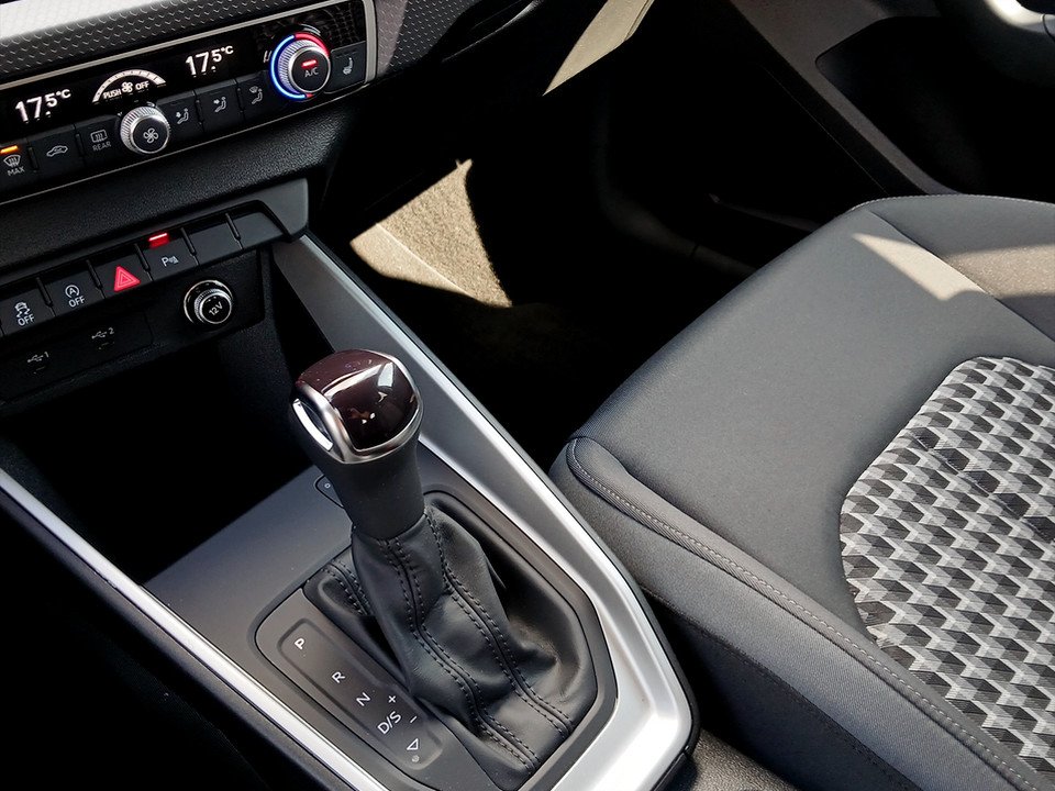 Audi A1 allstreet 30 1.0 TFSI basis | Bild 21 von 23