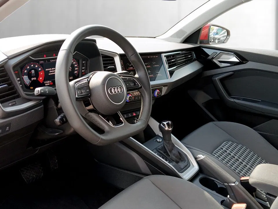 Audi A1 allstreet 30 1.0 TFSI basis | Bild 10 von 23