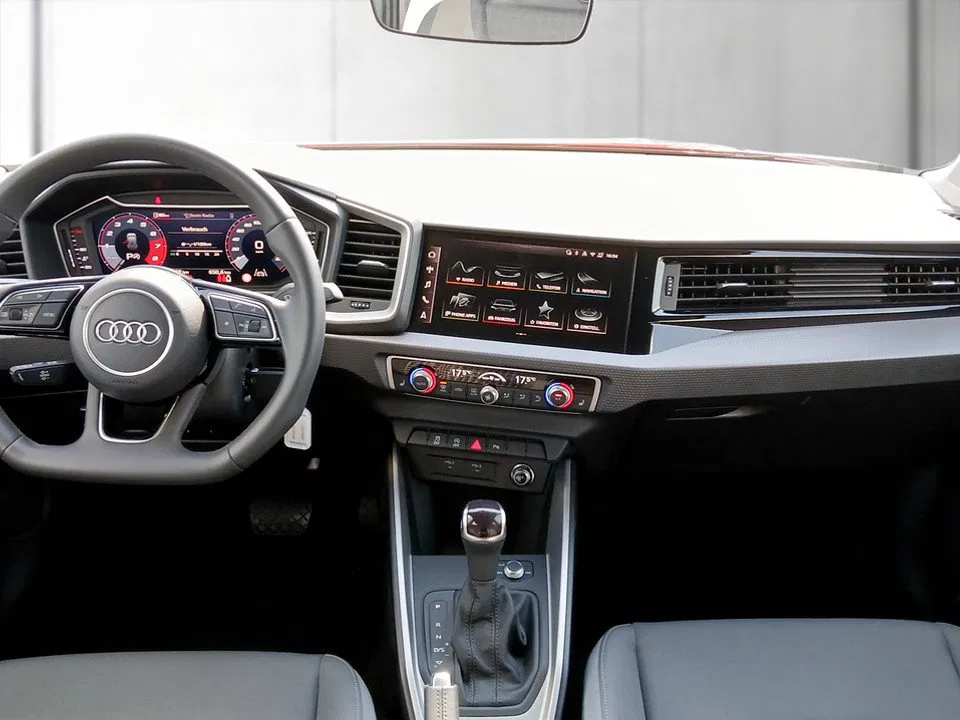 Audi A1 allstreet 30 1.0 TFSI basis | Bild 11 von 23