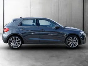 Audi A1 Sportback 30 TFSI | Thumbnail 3 von 23