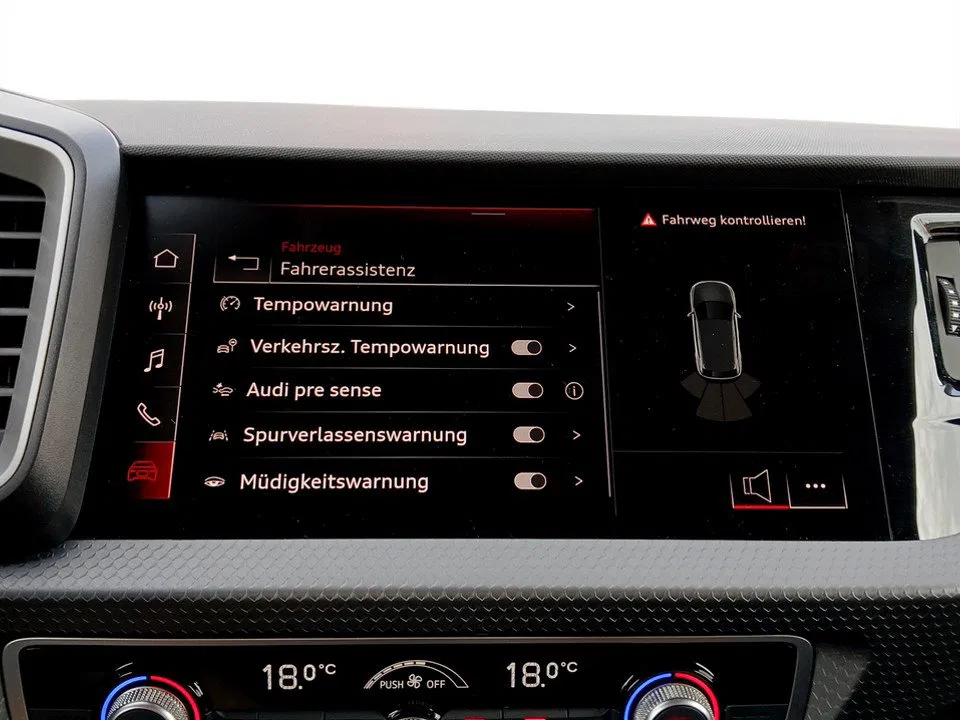 Audi A1 Sportback 30 TFSI | Bild 22 von 23
