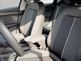 Audi A1 Sportback 30 TFSI | Thumbnail 8 von 23