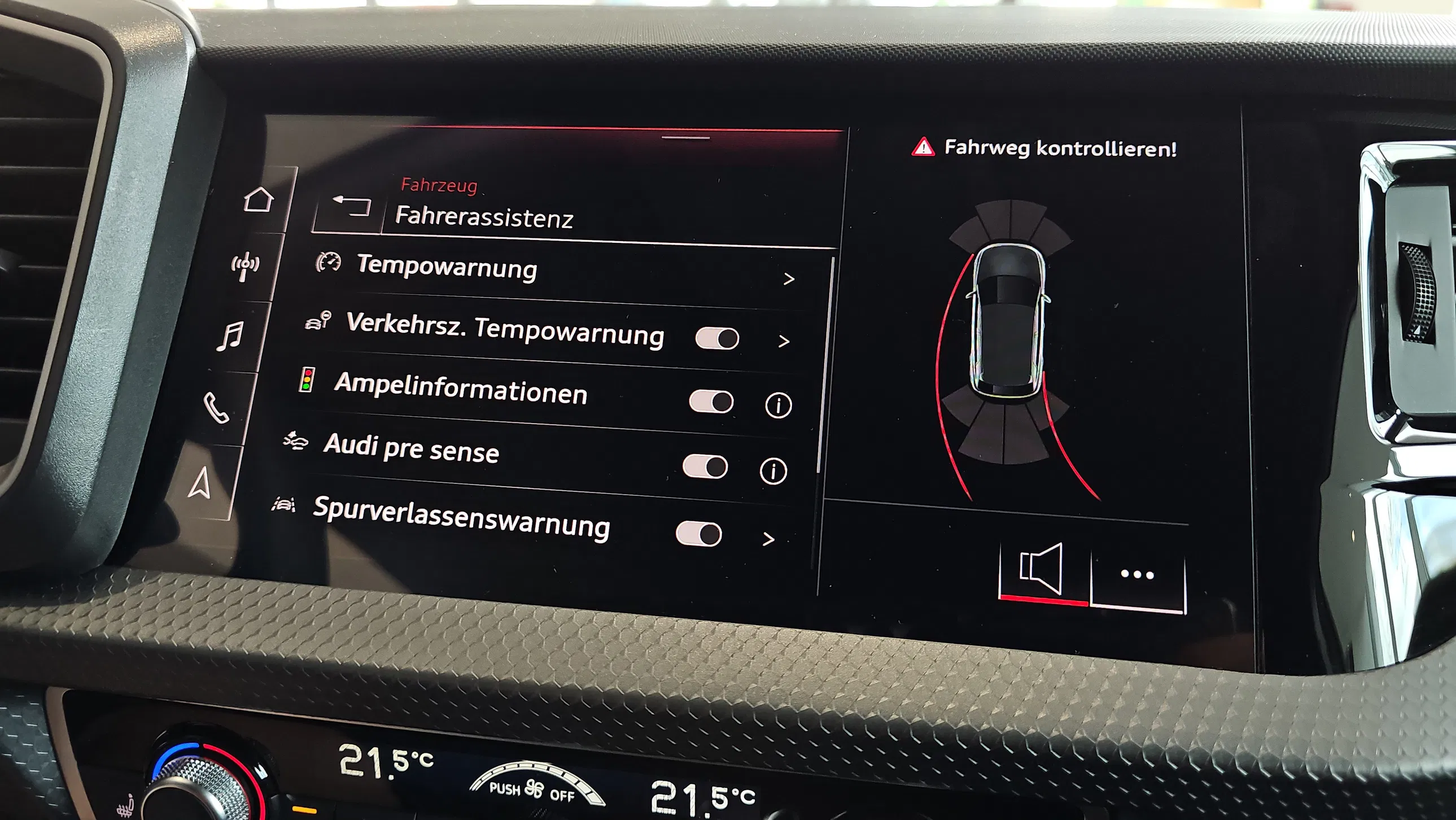 Audi A1 Sportback 25 1.0 TFSI | Bild 13 von 18