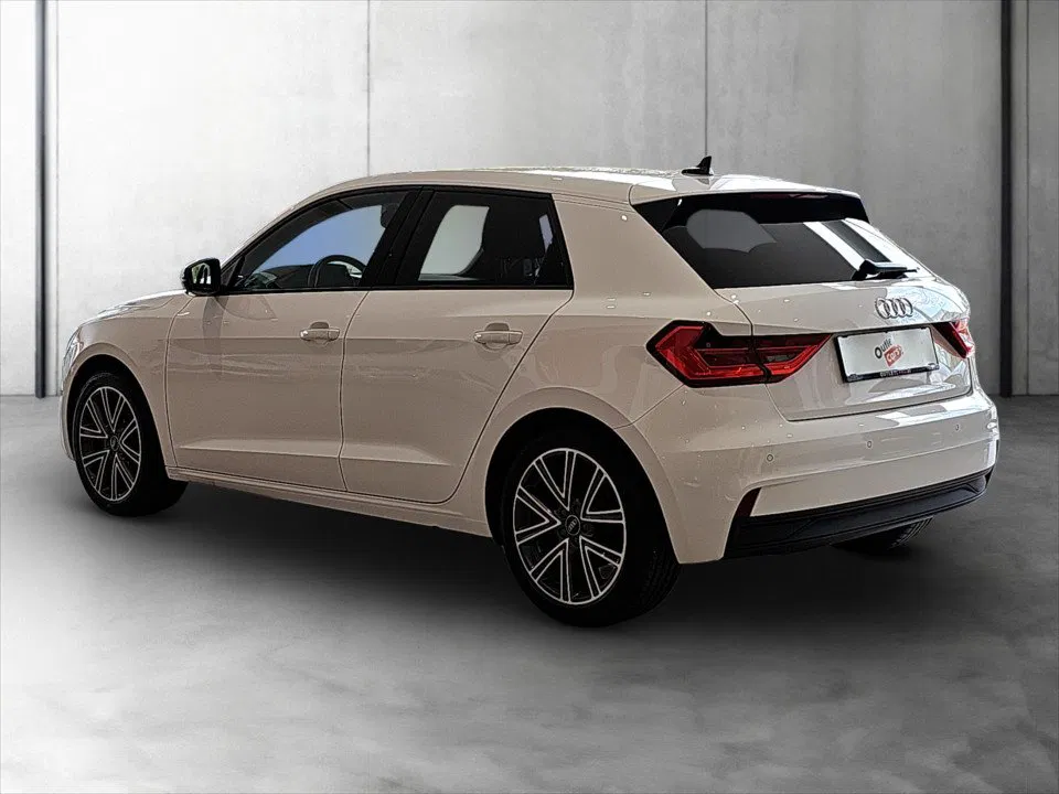 Audi A1 Sportback 25 1.0 TFSI | Bild 4 von 18