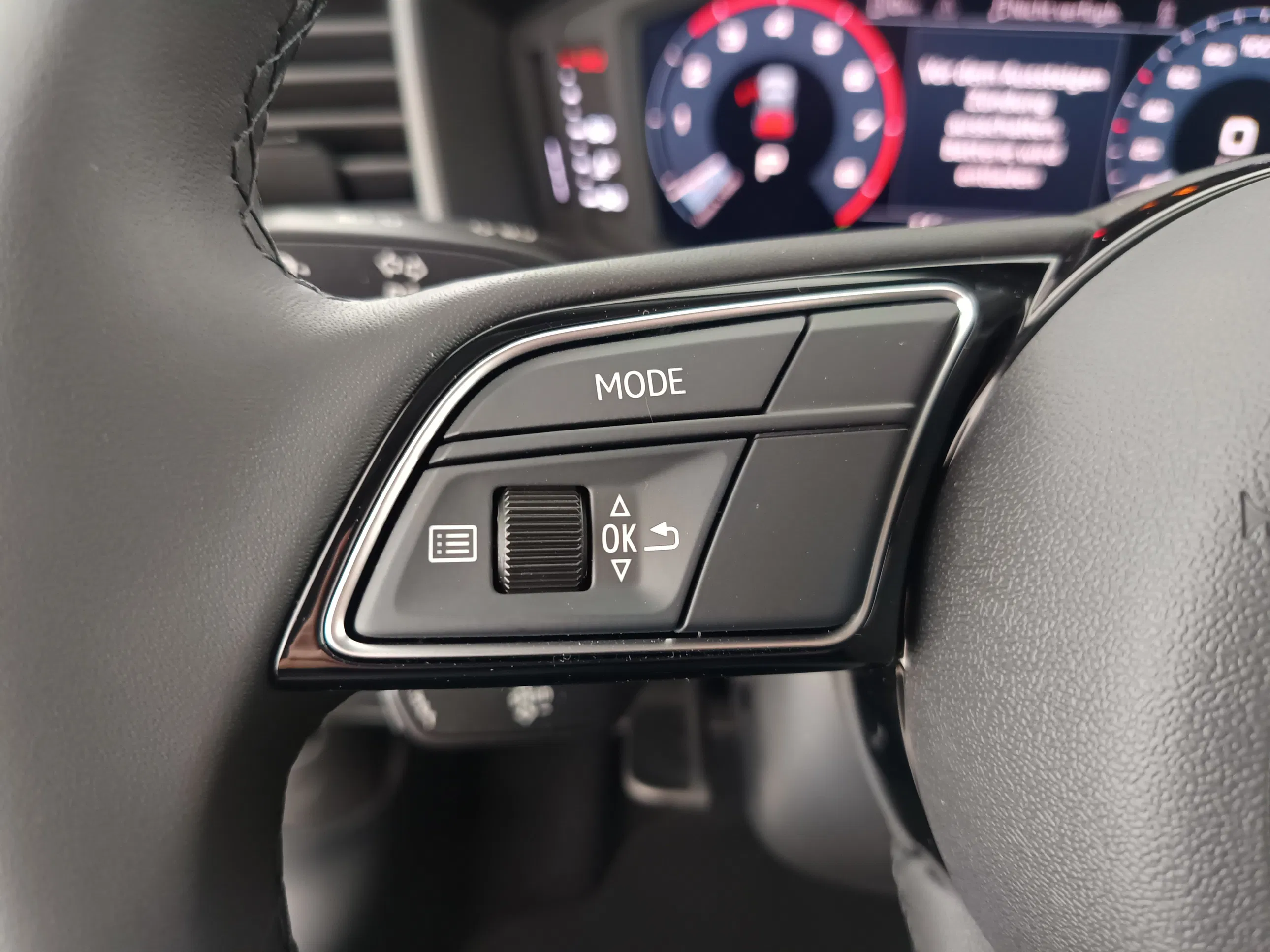 Audi A1 Sportback 25 1.0 TFSI | Bild 17 von 27