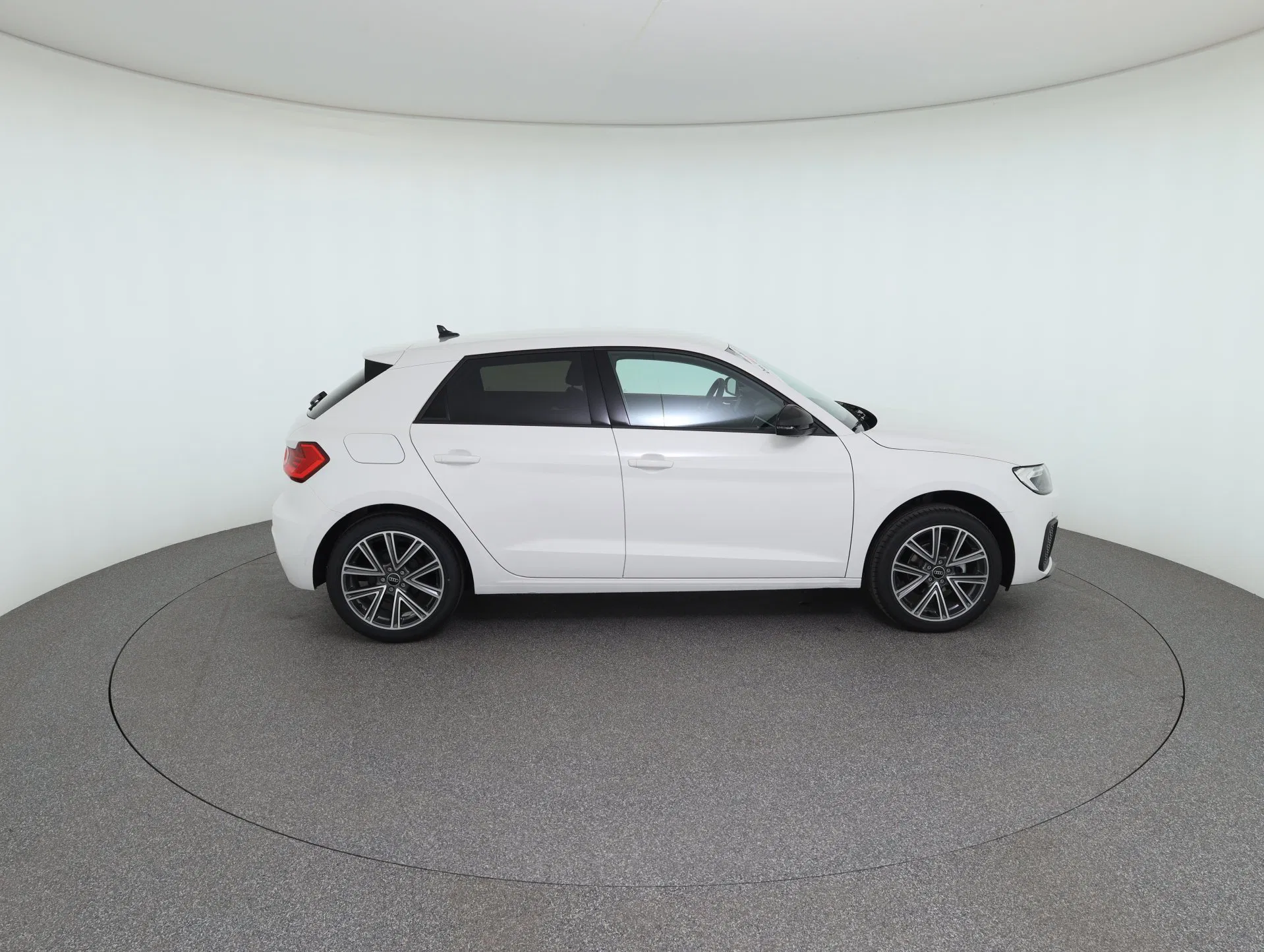 Audi A1 Sportback 25 1.0 TFSI | Bild 5 von 27
