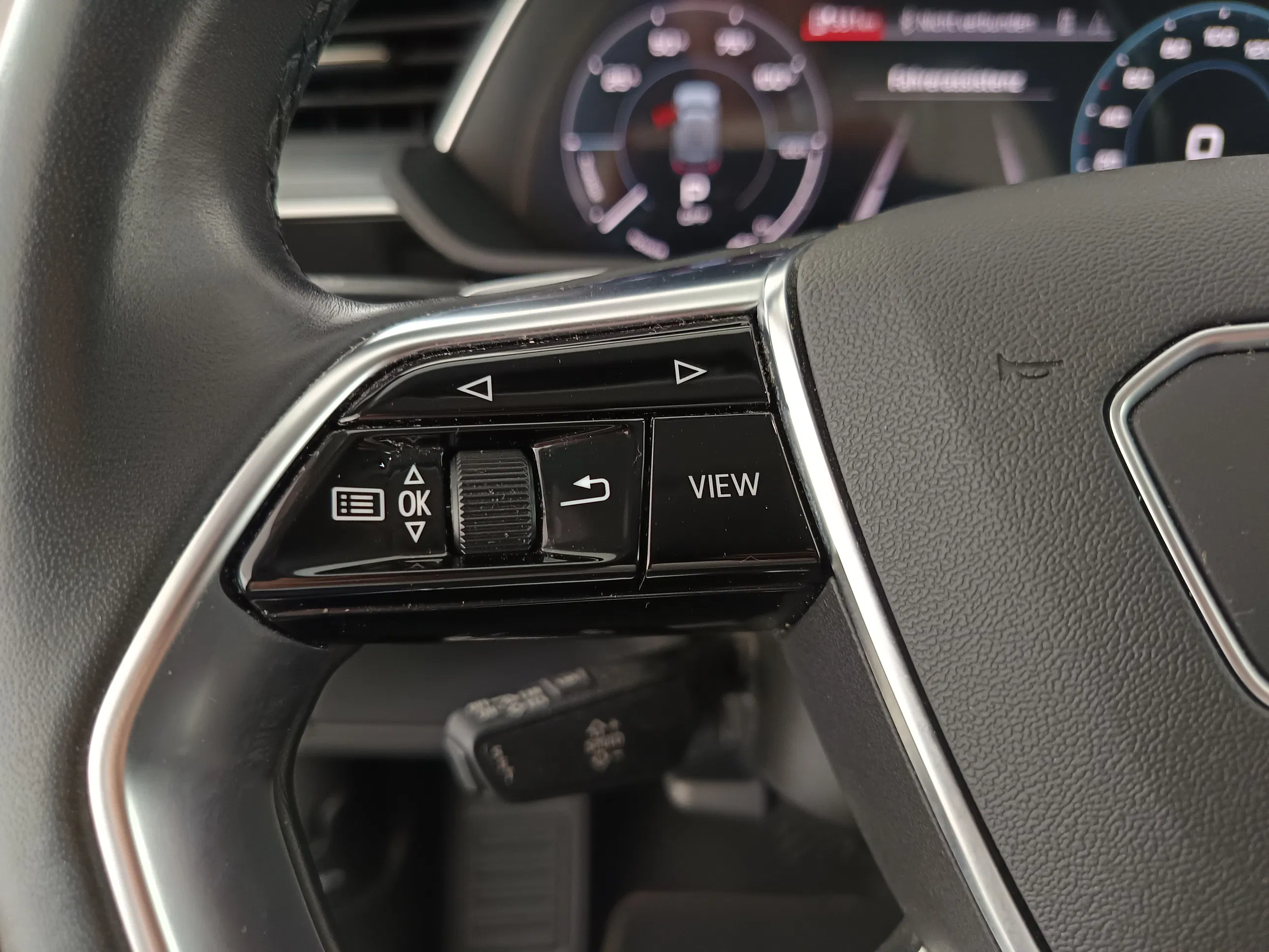 Audi e-tron 55 quattro | Bild 17 von 31