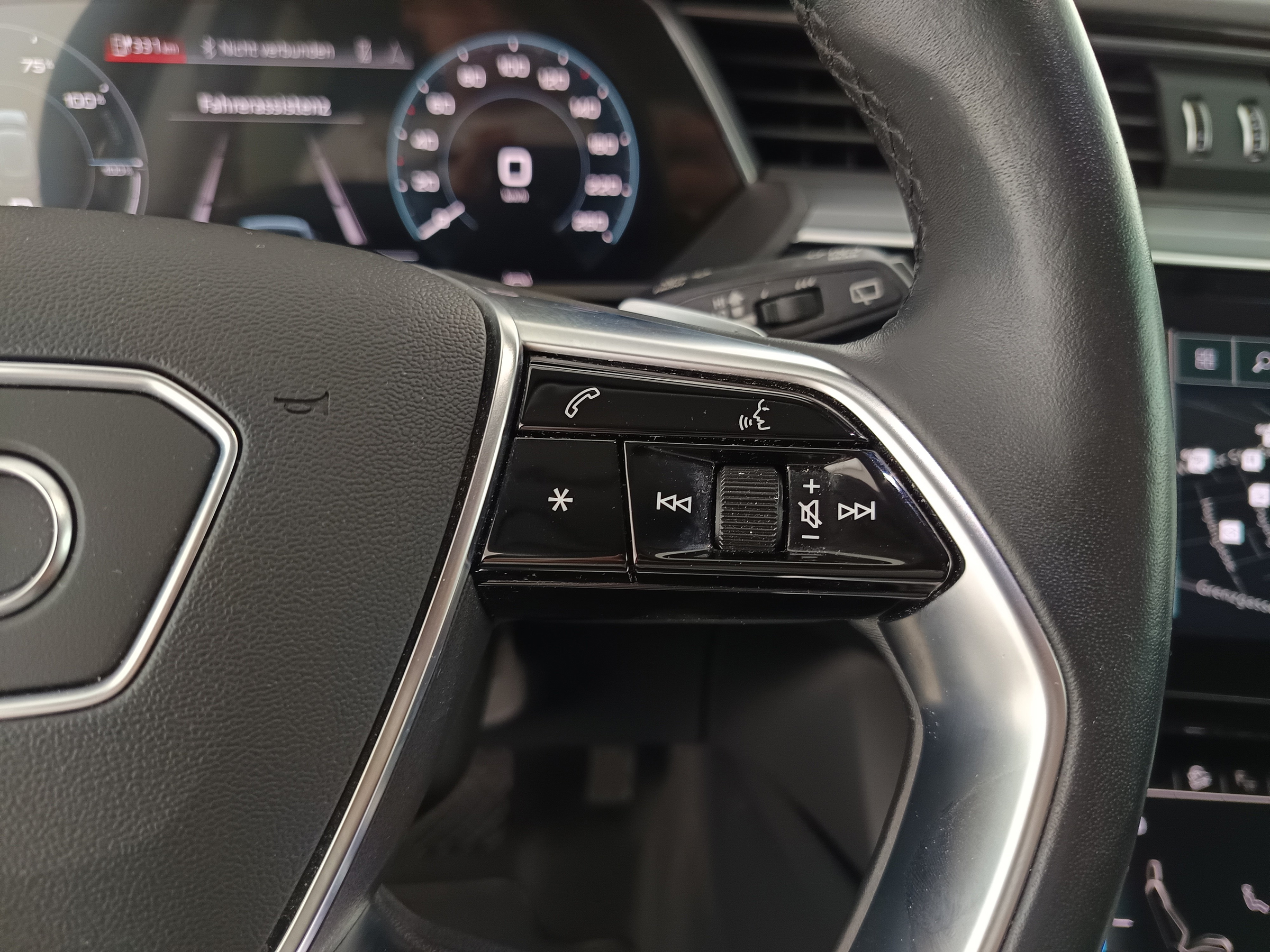 Audi e-tron 55 quattro | Bild 19 von 31