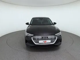 Audi e-tron 55 quattro | Thumbnail 3 von 31