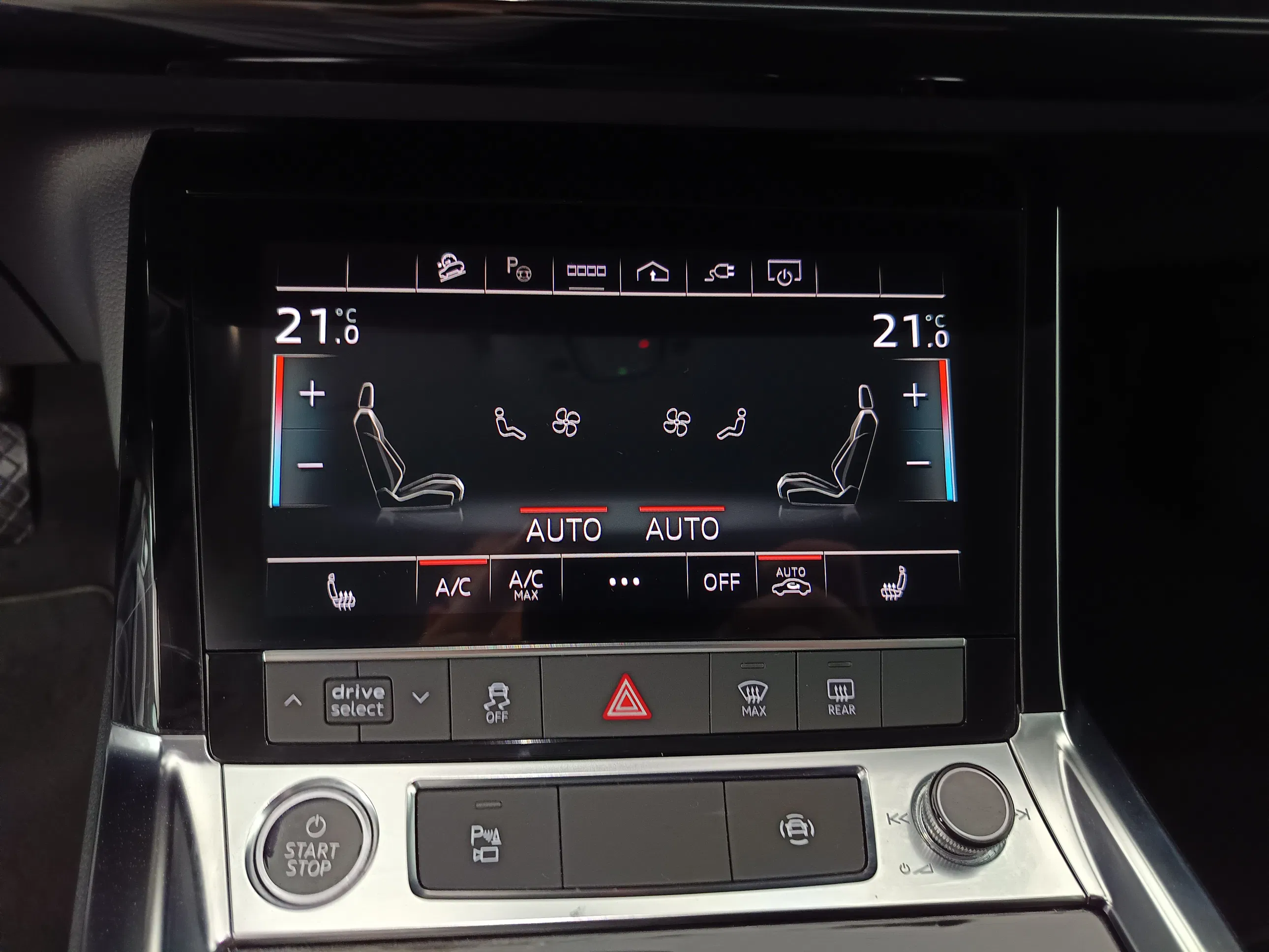 Audi e-tron 55 quattro | Bild 26 von 31