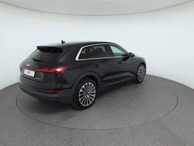 Audi e-tron 55 quattro | Thumbnail 6 von 31