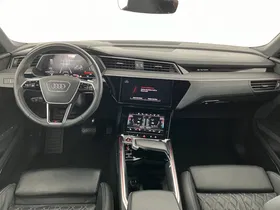 Audi e-tron S quattro | Thumbnail 10 von 30