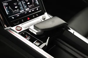 Audi e-tron S quattro | Thumbnail 11 von 30